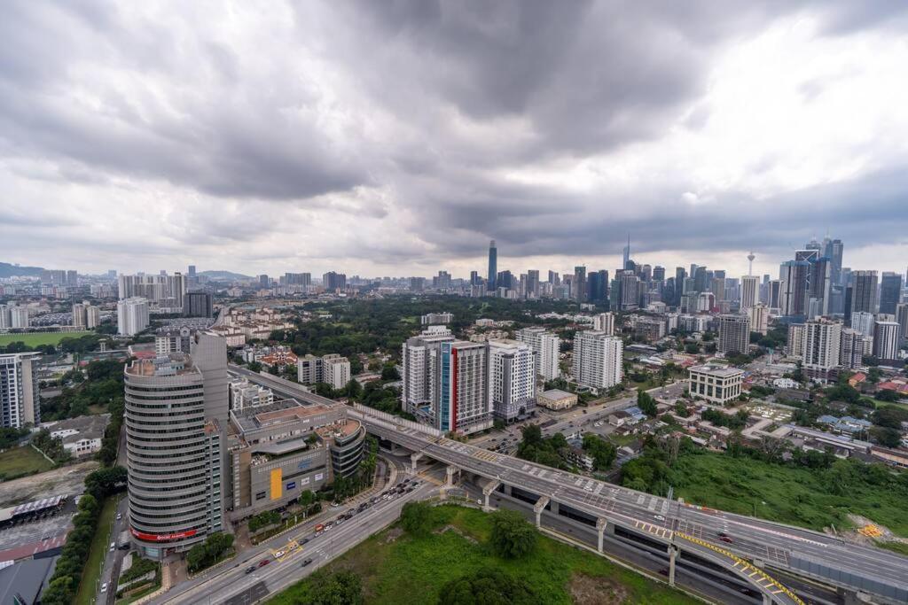 Pangsapuri Neu By Cozy Unit L30ra 2-3pax Near Klcc & Jelatek Lrt *